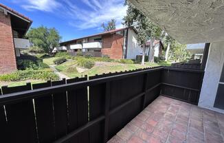 31558 AGOURA RD
