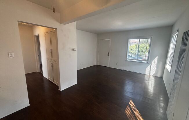 Charming and Bright 2 bed 1 bath in Point Loma