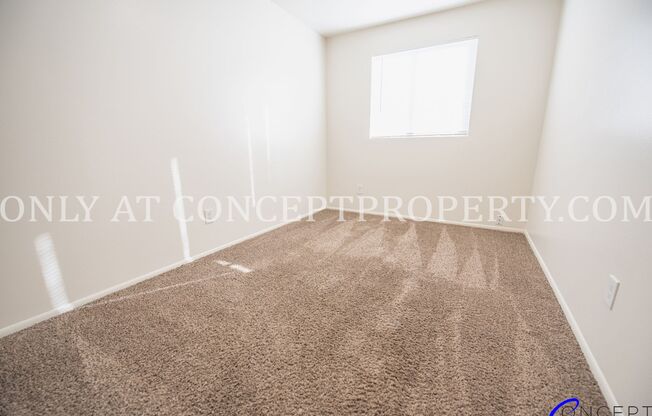 2 beds, 1 bath, 810 sqft, $1,199