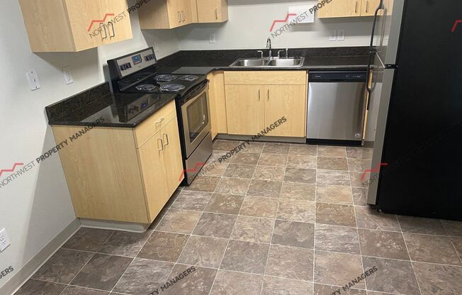 1 bed, 1 bath, 747 sqft, $1,350, Unit C-211