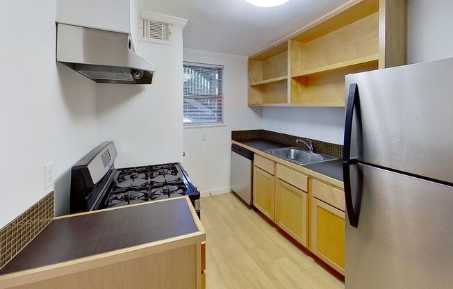 1 bed, 1 bath, 530 sqft, $1,349, Unit PPLB-103