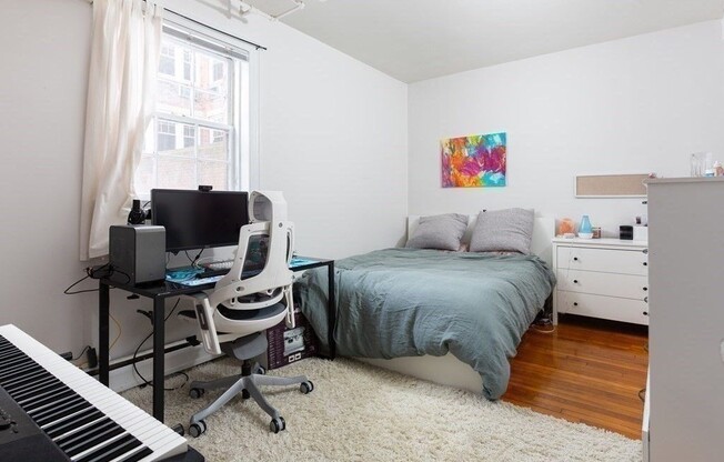1 bed, 1 bath, 470 sqft, $2,600, Unit A