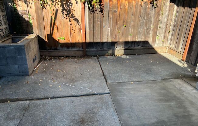 1265-1267 W. Washington Avenue