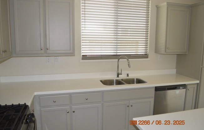 3922 DEDICATION DR