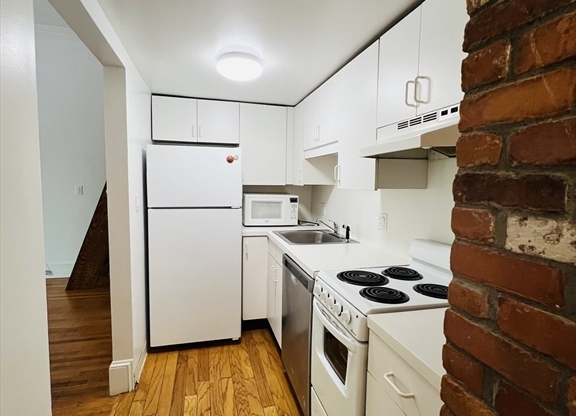 280 Commonwealth Ave.