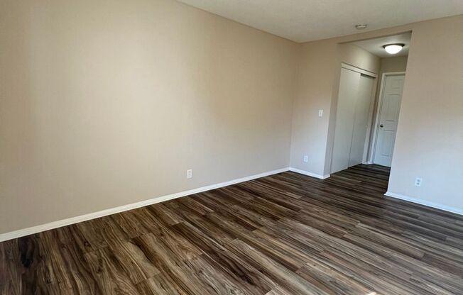 2 beds, 2 baths, $2,695, Unit # 208