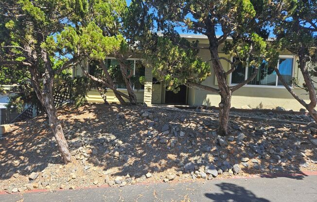 Meadow Lake Apartments