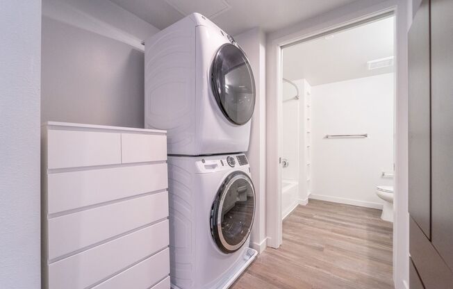 1 bed, 1 bath, 651 sqft, $3,937, Unit 506
