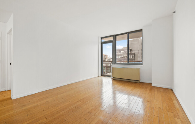 2 beds, 2 baths, $7,450, Unit 11B