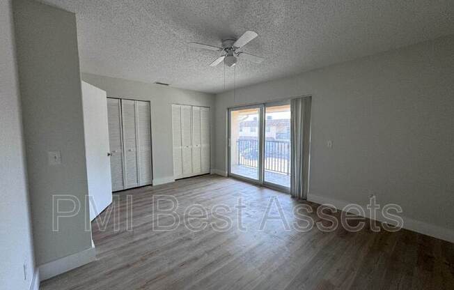 6520 SW 41 PL