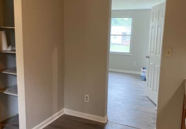 8605 BOST LN