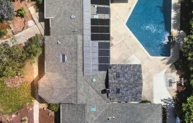 Beautifully remodeled 5 bedroom home in Saratoga