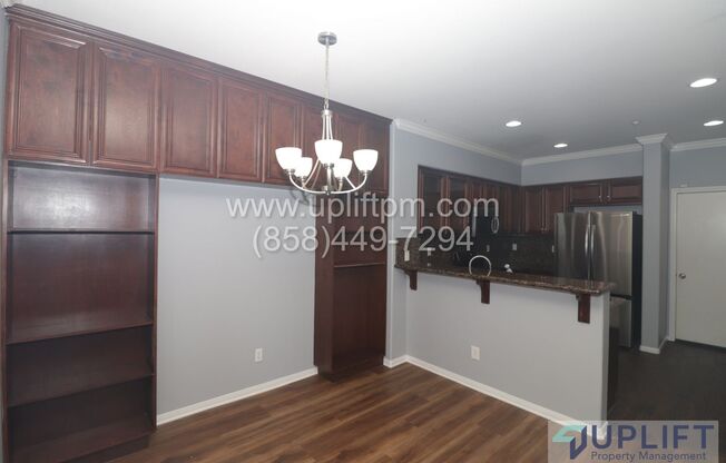 Beautiful 4BR/3BA Townhouse for Lease in Legacy Walk - Southcrest