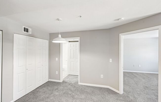 2 beds, 2 baths, 1,001 sqft, $1,450, Unit 0536