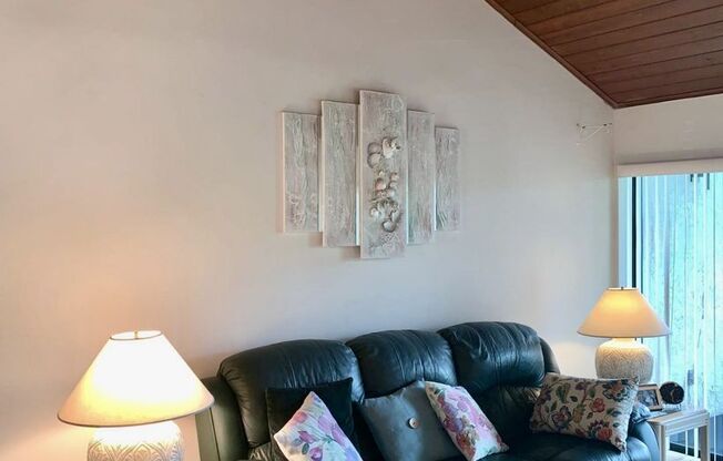 **OCEAN VILLAGE** (BT lll) 1/1