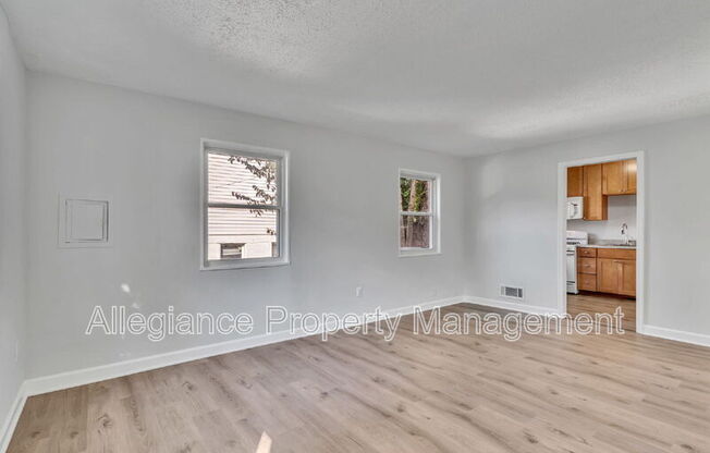 5809 FIFER DR