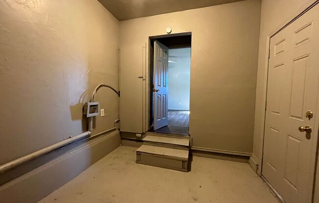 Comfortable Family Living in North Tulsa | 4 Bed | 1 Bath | $1,350/month