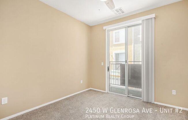 2450 W GLENROSA Avenue