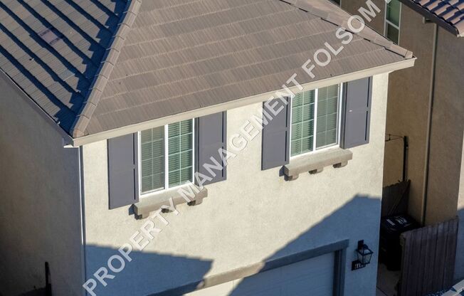 Coming Soon - Spacious 3 bedroom 2.5 bath in the Sundance Lake Neighborhood