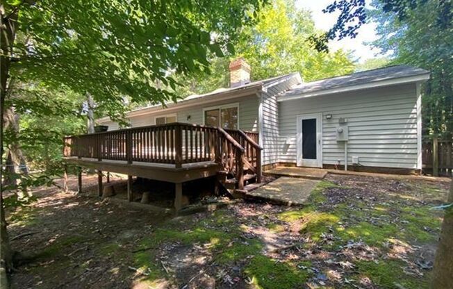 3 beds, 2 baths, $2,025