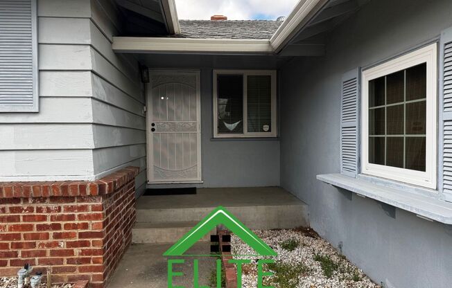 **Charming 3-Bedroom Home in Established Sacramento Neighborhood**