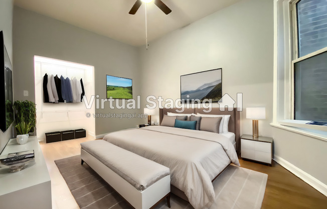 906 Montrose