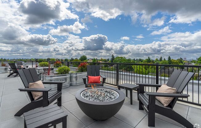 Studio, 1 bath, 423 sqft, $1,349, Unit Unit 214