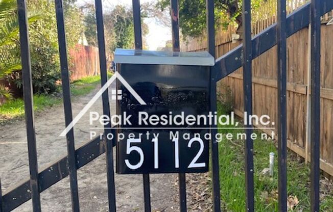 2 beds, 1 bath, $1,895