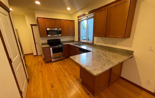 Gorgeous 3 bedroom Home for Rent in Edmonds