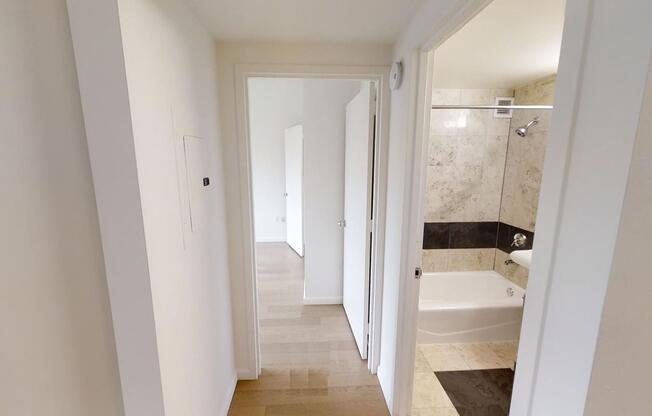 1 bed, 1 bath, $6,495, Unit 7U