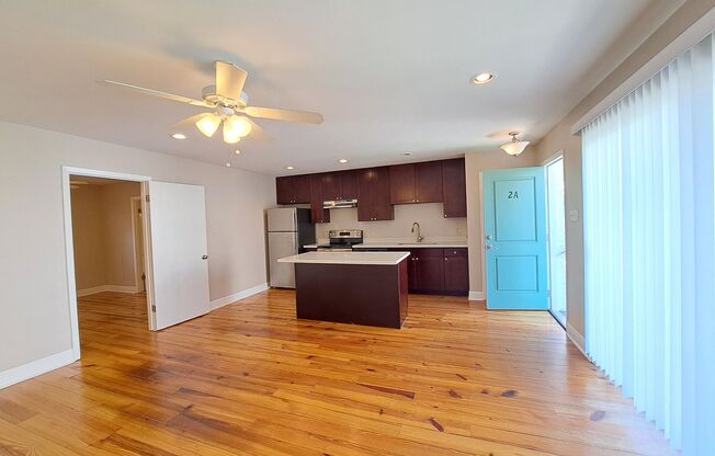 1 bed, 1 bath, 675 sqft, $1,395, Unit 3921-2