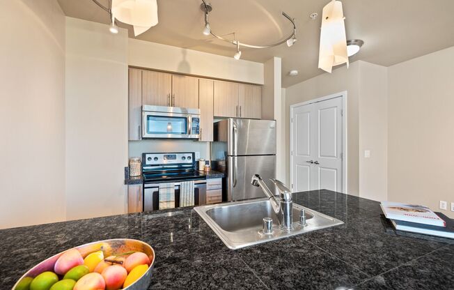 1 bed, 1 bath, 627 sqft, $2,499, Unit 420