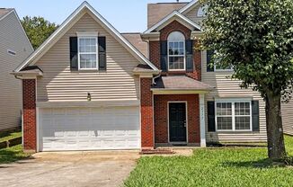 3 Bed, 2.5 Bath Home in Charlotte!
