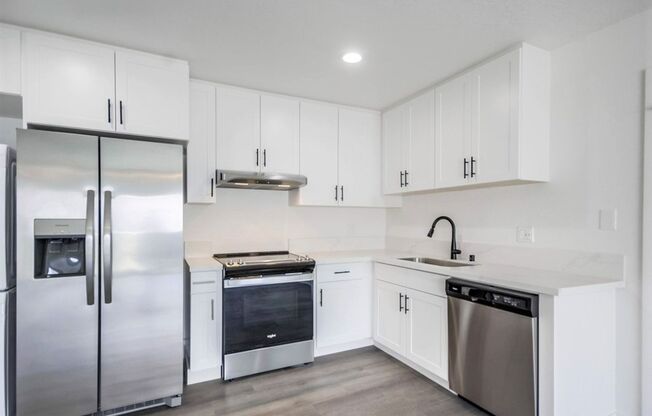 1 bed, 1 bath, 576 sqft, $2,495, Unit 11