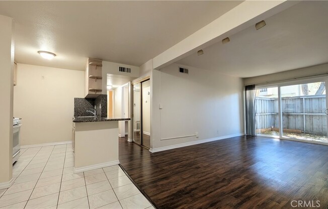 18620 Hatteras Street