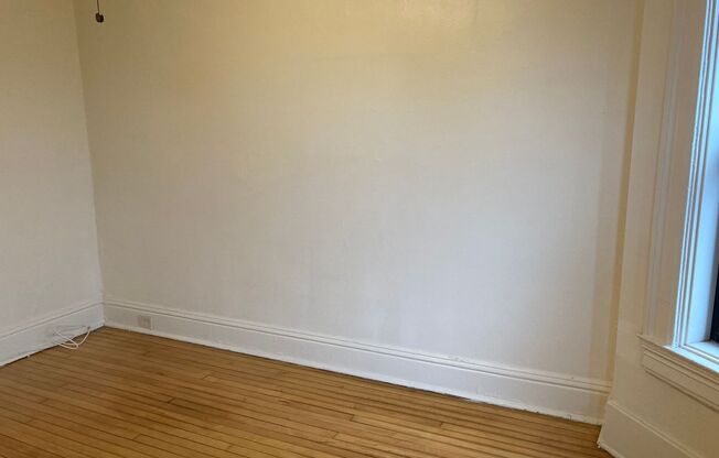 1 bed, 1 bath, 600 sqft, $1,299, Unit 1301-84