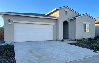 3 BED 2 BATH NEWER BUILT HOUSE IN THE LILAC AT SHASTINA SUBDIVISION