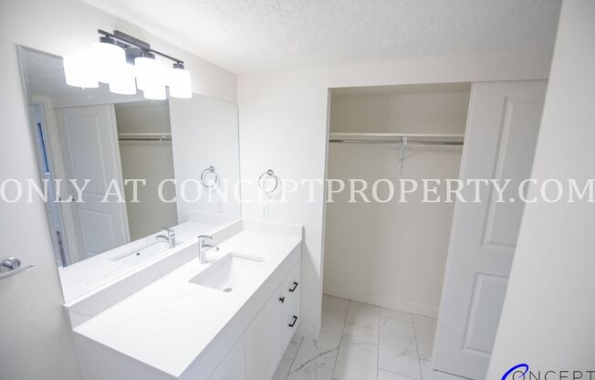 1 bed, 1 bath, 450 sqft, $1,248, Unit 12B