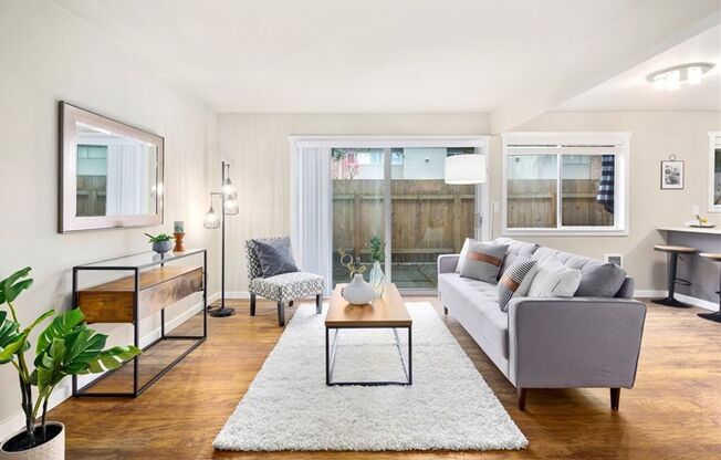 3 Beds, 1.5 Baths, Remodeled Townhome is Available for Rent!