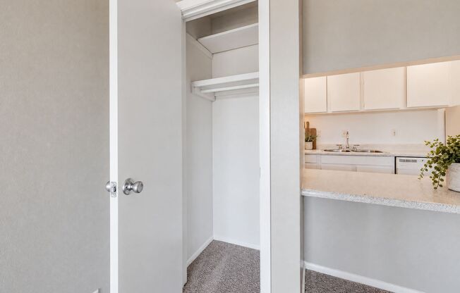 1 bed, 1 bath, 576 sqft, $1,175, Unit 2298-23