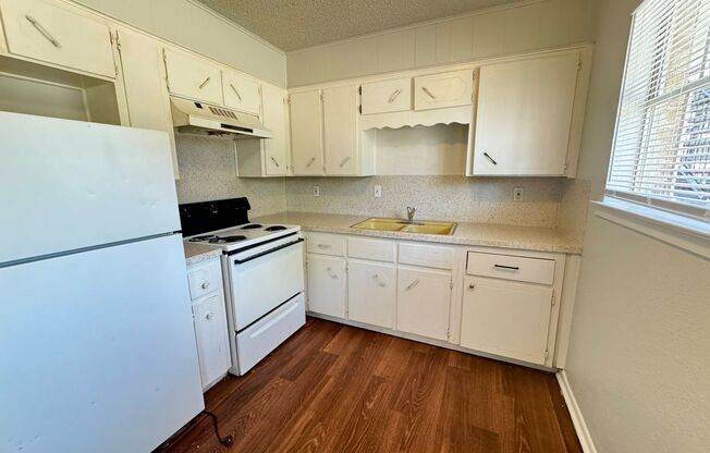 1 bed, 1 bath, 505 sqft, $525, Unit Unit 01