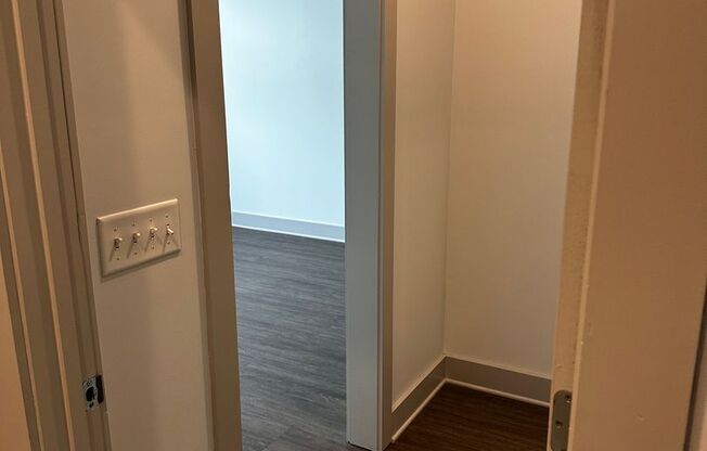 2 beds, 2.5 baths, 1,620 sqft, $3,000