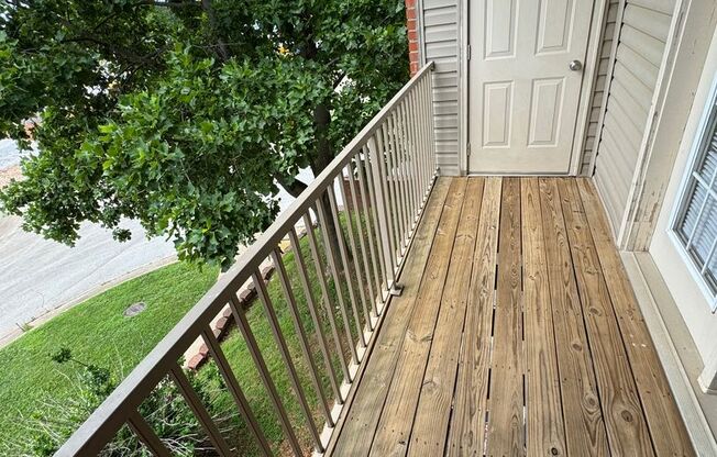 1 bed, 1 bath, $800, Unit UNIT A 208