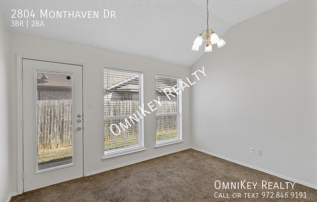 2804 MONTHAVEN DR