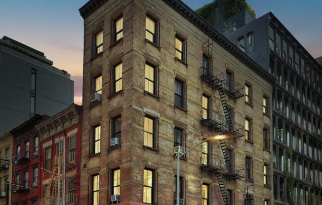 53 GRAND ST