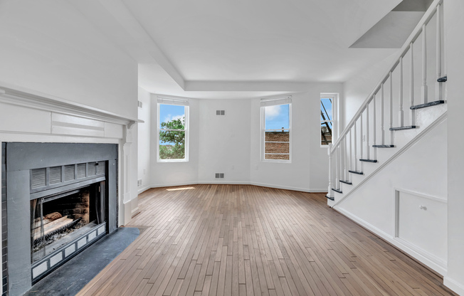 1822 VERNON ST NW #LL1