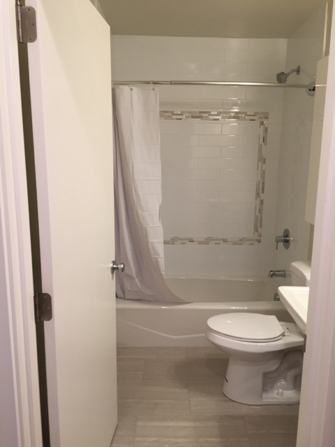 2 beds, 1 bath, 850 sqft, $1,975