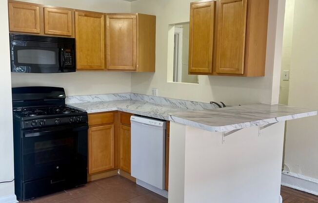 1 bed, 1 bath, 650 sqft, $1,225, Unit 4801-C2