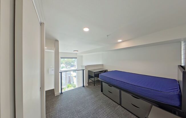 1 bed, 1 bath, 496 sqft, $1,450, Unit 512