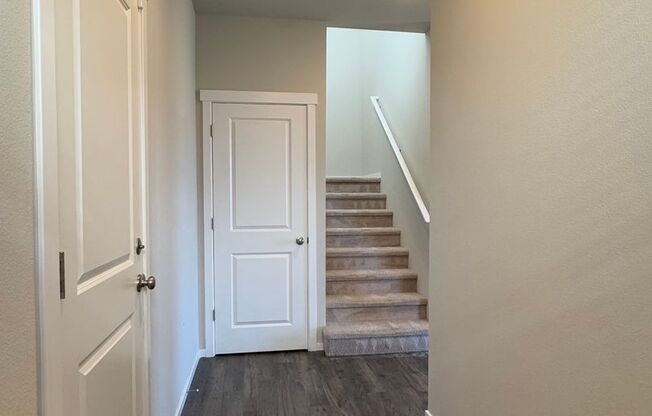 Spacious 4-Bedroom Home in a Great Neighborhood